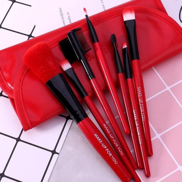🆕️7 piece makeup brush set - Picture 3 of 4